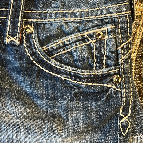 Rock Revival 30 Blue Denim Shorts with White Stitching - Picture 11 of 16